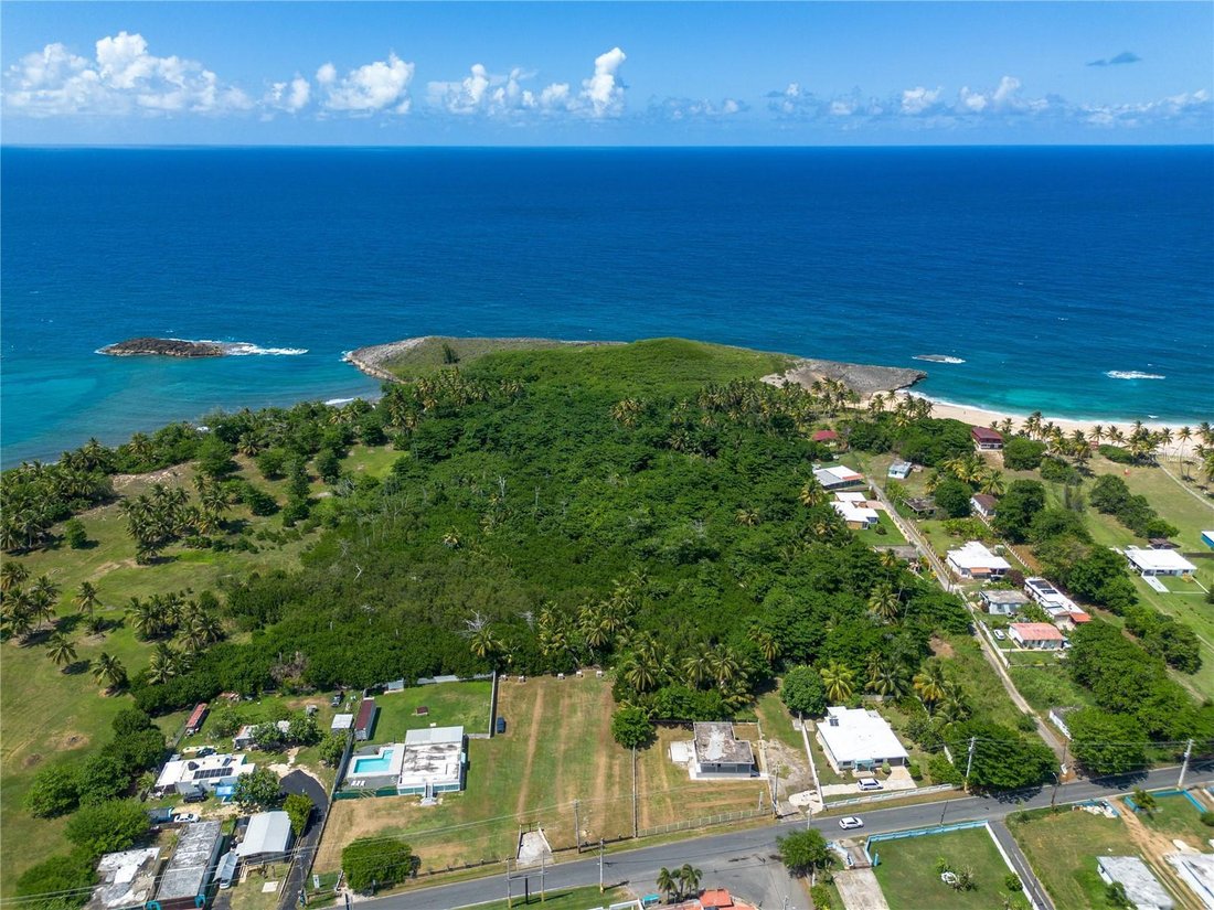 Land in Arecibo, Arecibo, Puerto Rico 3 - 17880020
