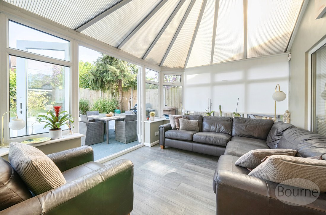 House in Whitmoor, Worplesdon, England 5 - 17874952