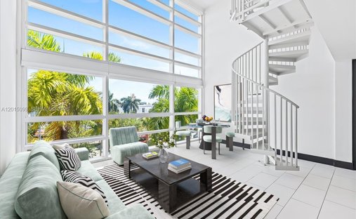 Condo in Miami Beach, Florida, United States 1