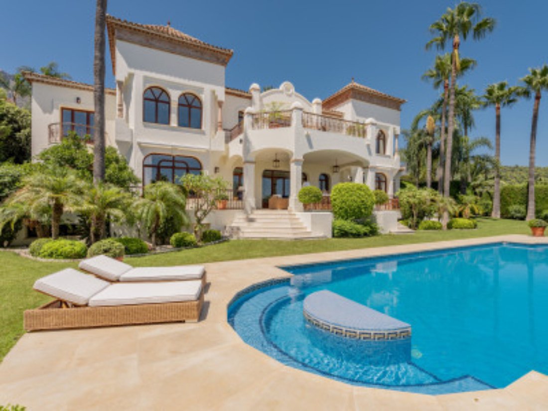 Villa in Sierra Blanca, Marbella, Spain 1 - 17874000