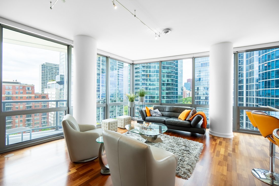 Condo in Chicago, Illinois, United States 3 - 17879110