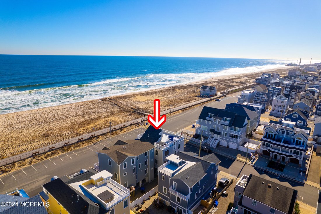 House in Seaside Heights, New Jersey, United States 1 - 17874065