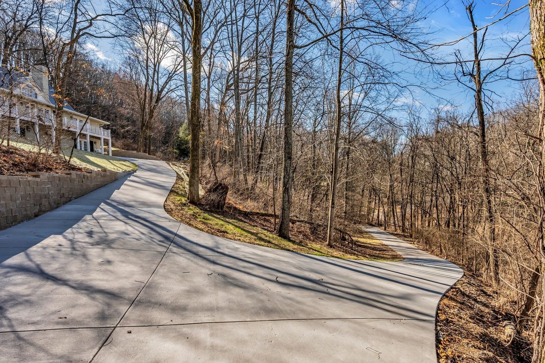 House in Forest Hills, Tennessee, United States 4 - 17876427