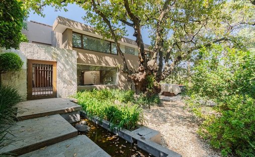 House in Santa Catarina Yecahuitzotl, Mexico City, Mexico 1