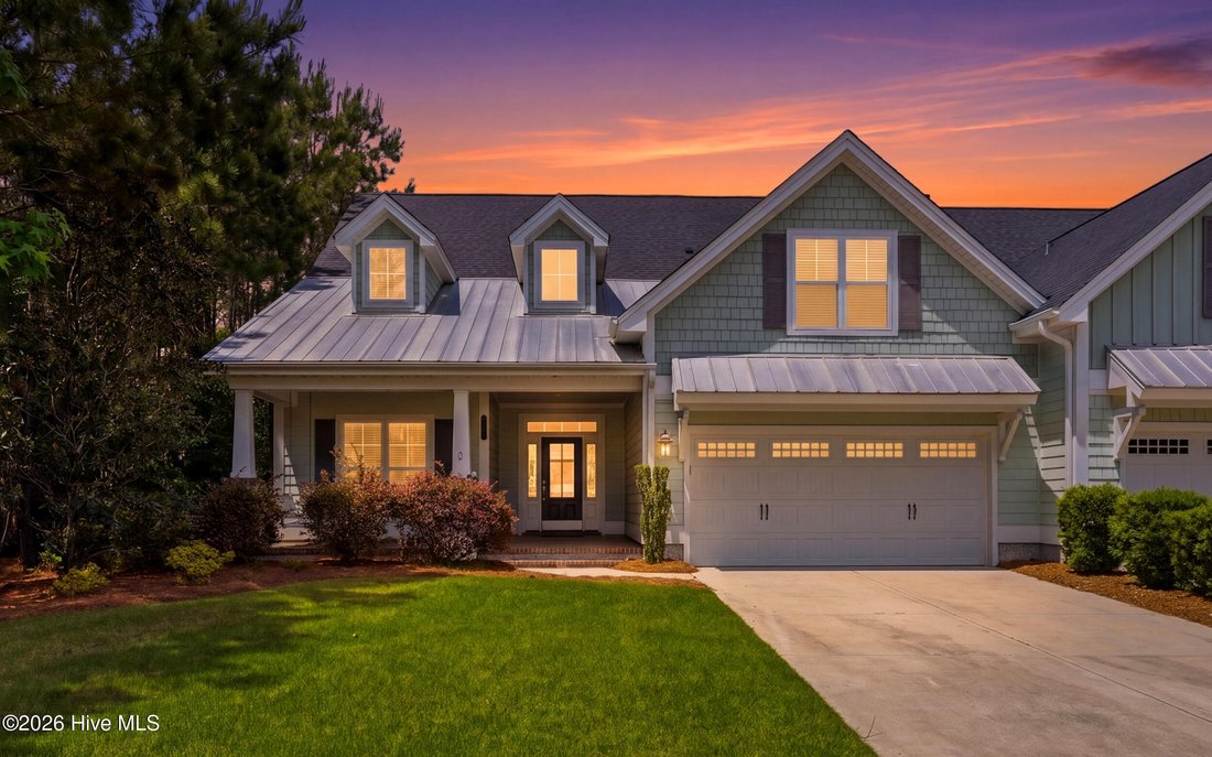 Townhouse in Northwest, North Carolina, United States 2 - 17875525