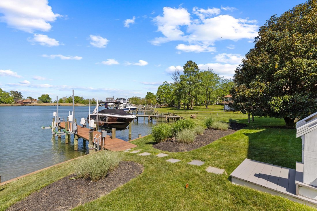 Annapolis, Maryland, United States 3 - 17871490