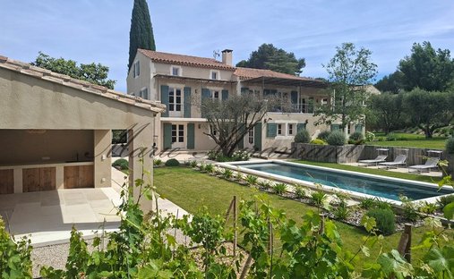 House in Fontvieille, Provence-Alpes-Côte d'Azur, France 1