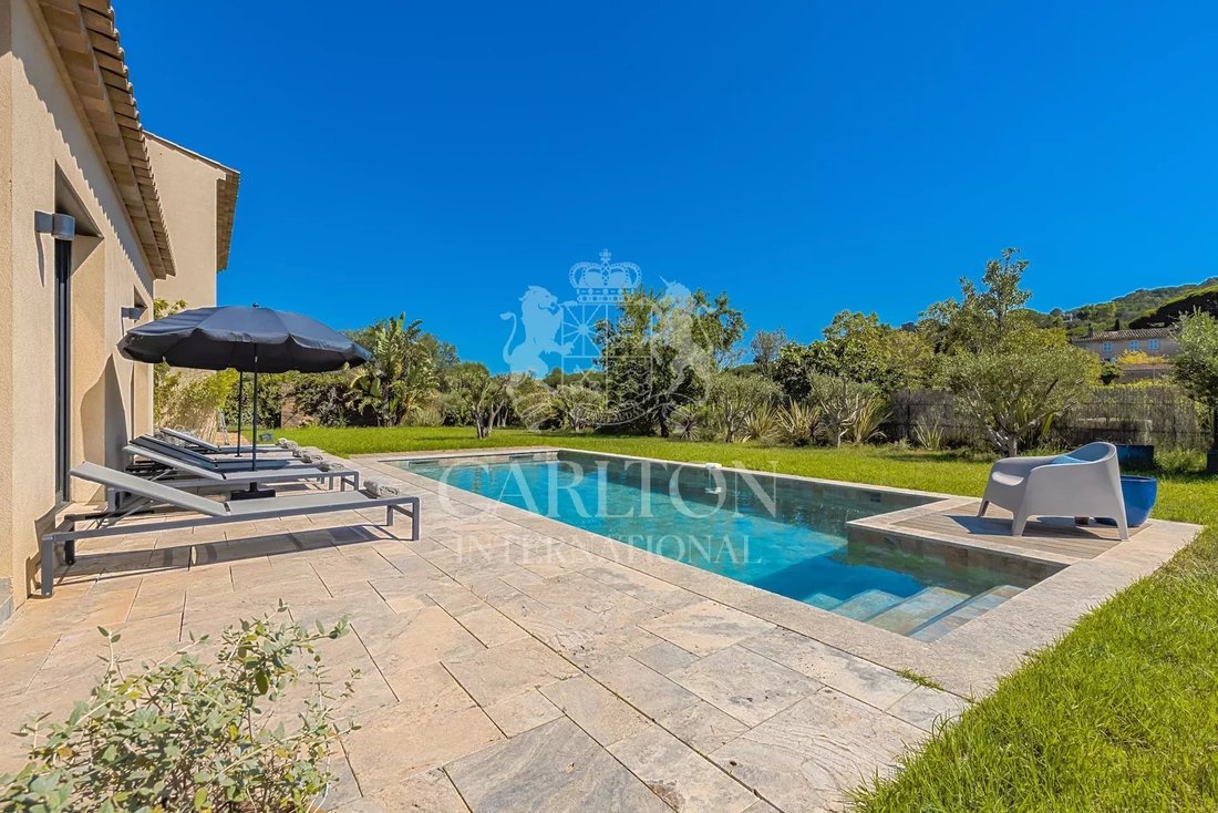 Villa in Zone Est Diffuse, Saint-Tropez, France 3 - 17871929