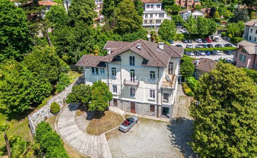 Villa à Sagnino-Tavernola-Monte Olimpino, Côme, Lombardie 1