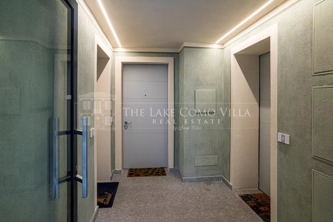 Apartment in Historic Center, Como, Lombardy 3 - 16602788