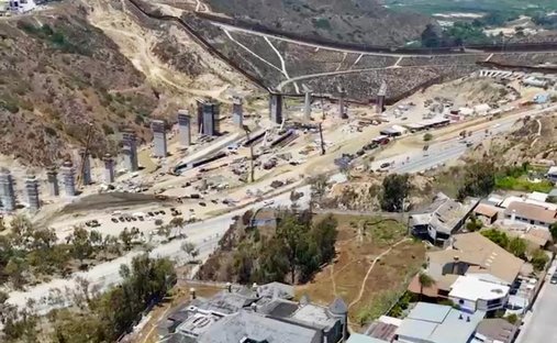 Land in Tijuana, Baja California, Mexiko 1