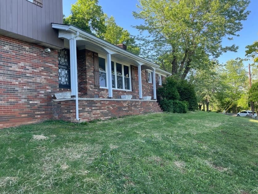 House in Sparta, Tennessee, United States 1 - 17200603