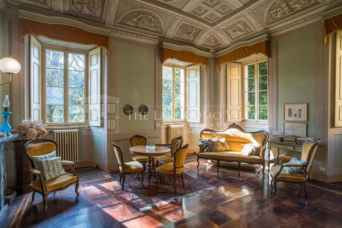 Villa in Tremezzina, Lombardy, Italy 4 - 15438496