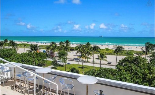 Condo in Miami Beach, Florida, United States 1