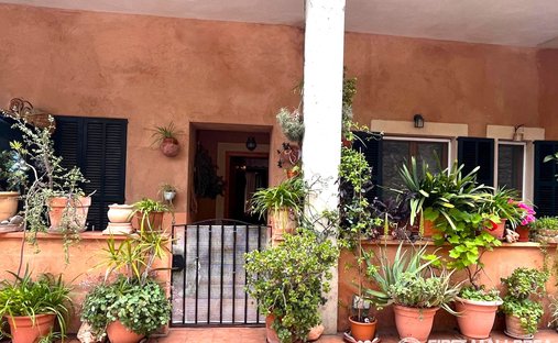 Apartment in Bunyola, Balearic Islands, Spain 1