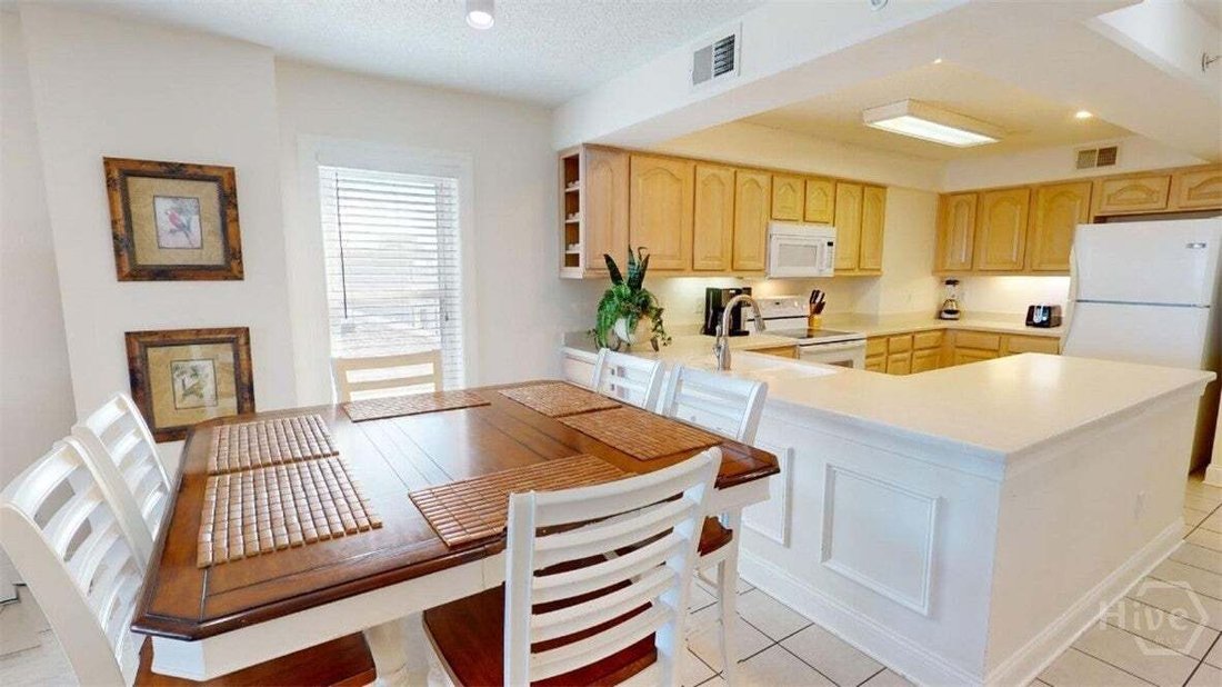 Condo in Tybee Island, Georgia, United States 4 - 15825920