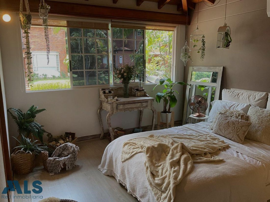 House in Envigado, Antioquia, Colombia 2 - 17879284