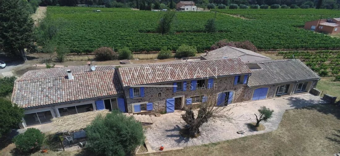 Farm Ranch in La Motte, Provence-Alpes-Côte d'Azur, France 3 - 17873614