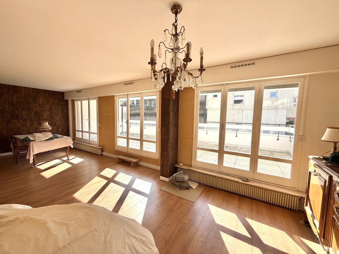 Apartment in Odéon, Paris 6e Arrondissement, Paris 4 - 16002625