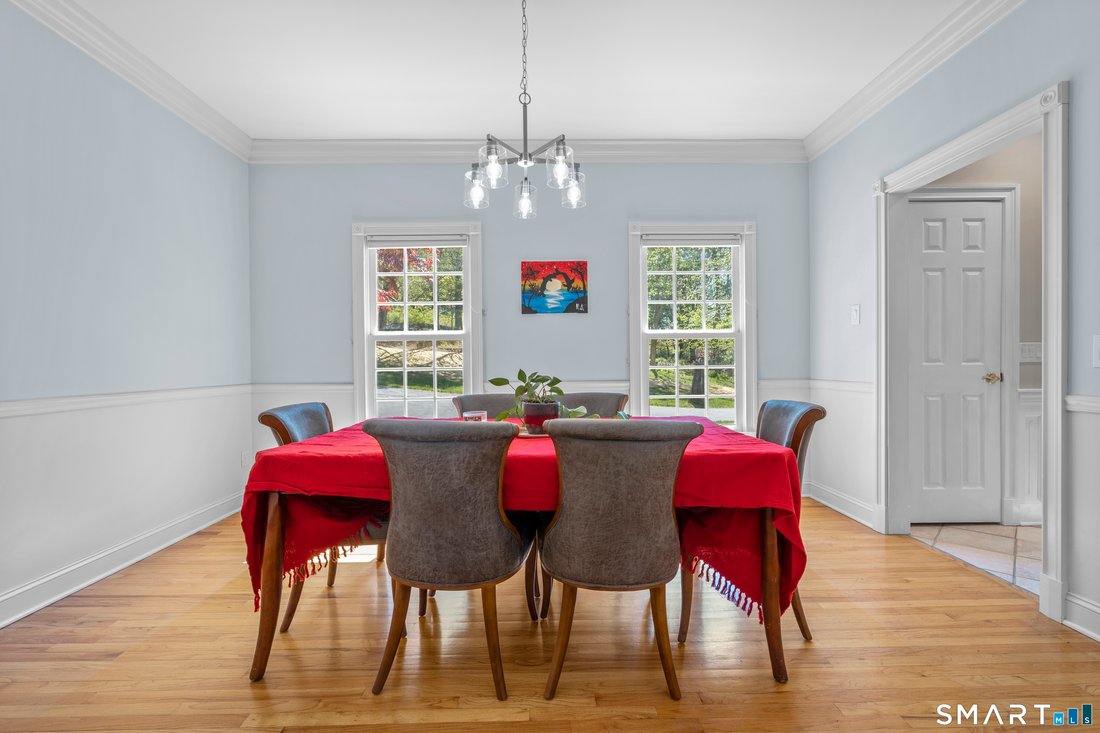 House in Monroe, Connecticut, United States 5 - 17886999
