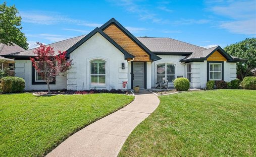 House in Plano, Texas, United States 1