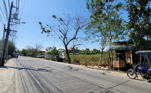 Terrain à Pandi, Luçon central, Philippines 1