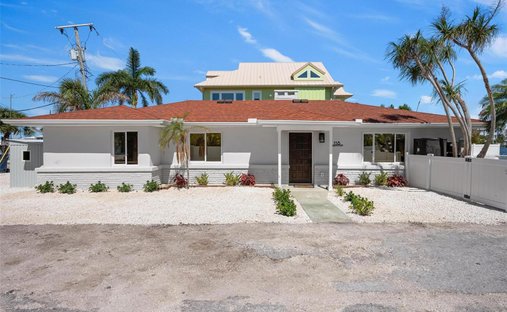 House in Bradenton Beach, Florida, United States 1