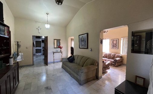 Casa en San Nicolás de los Garza, Nuevo León, México 1