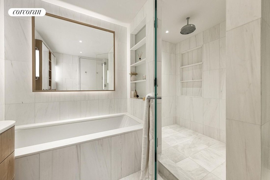 Condo in New York, New York, United States 5 - 17873982