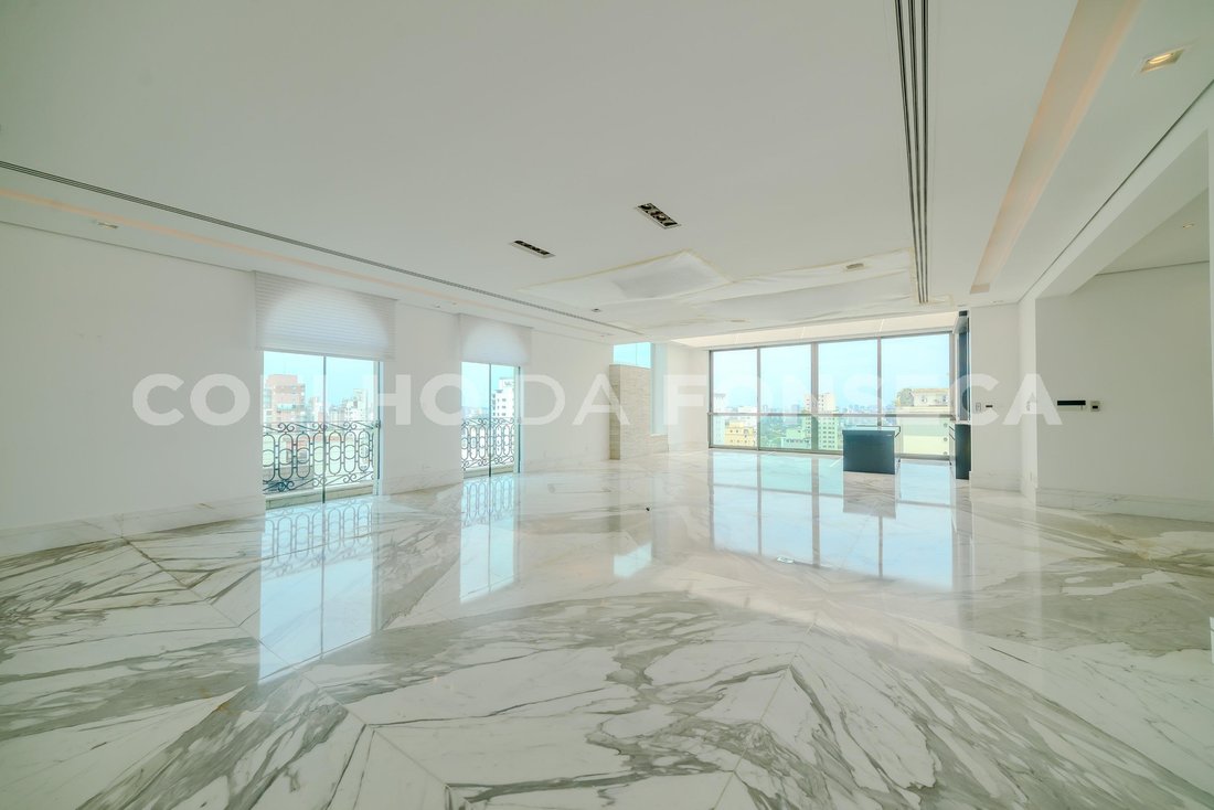 Condo in São Paulo, State of São Paulo, Brazil 1 - 17878082