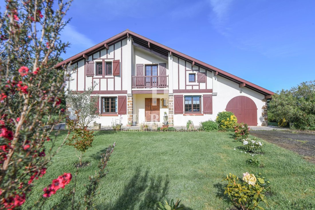 Estate in Salies-de-Bearn, Nouvelle-Aquitaine, France 4 - 17544485