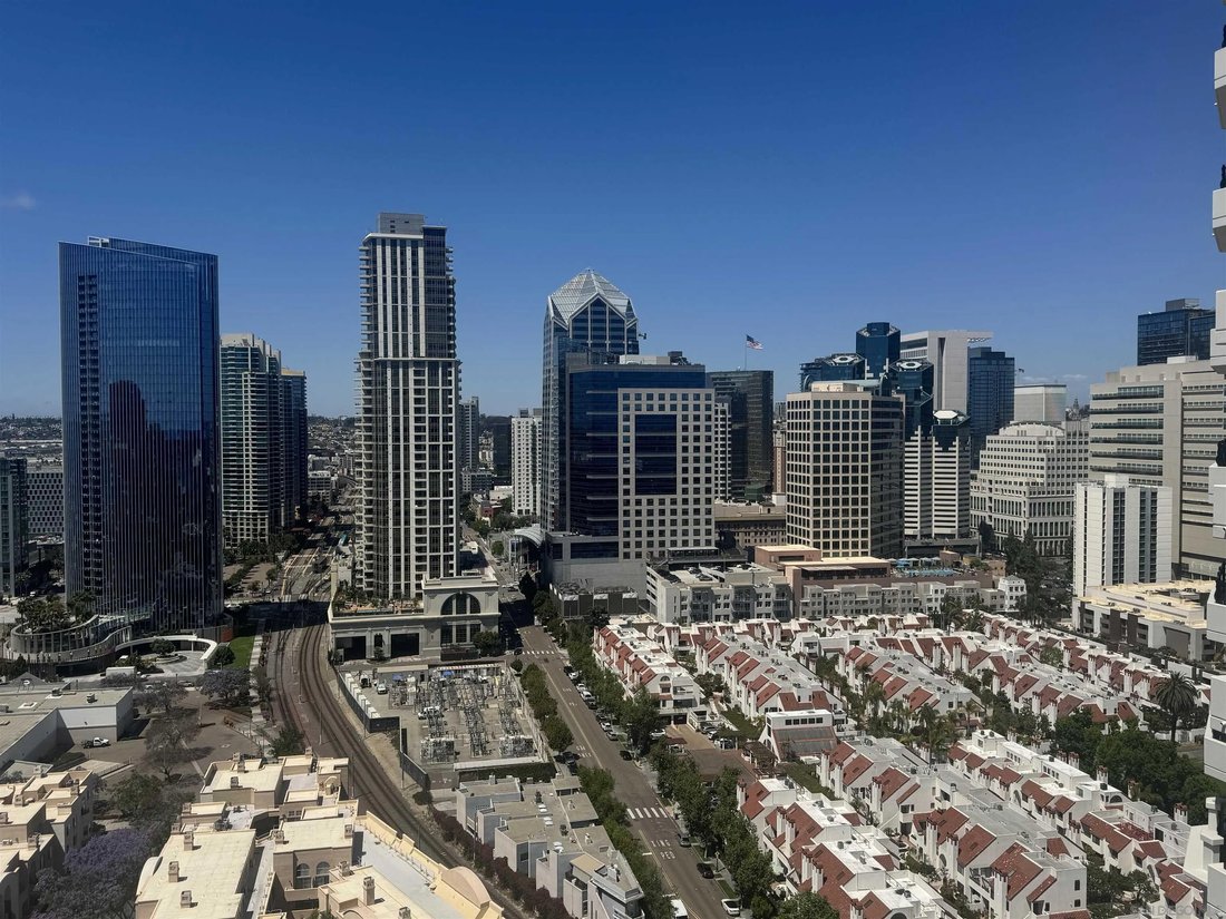 Condo in San Diego, California, United States 4 - 17876156