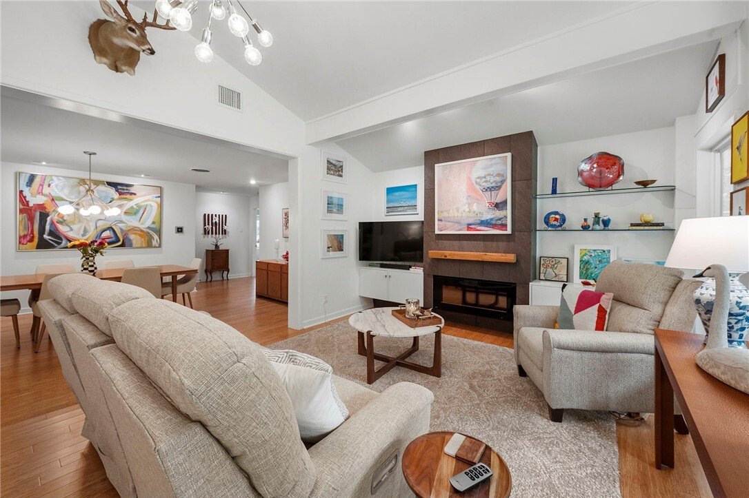 House in Bryan, Texas, United States 3 - 17882929