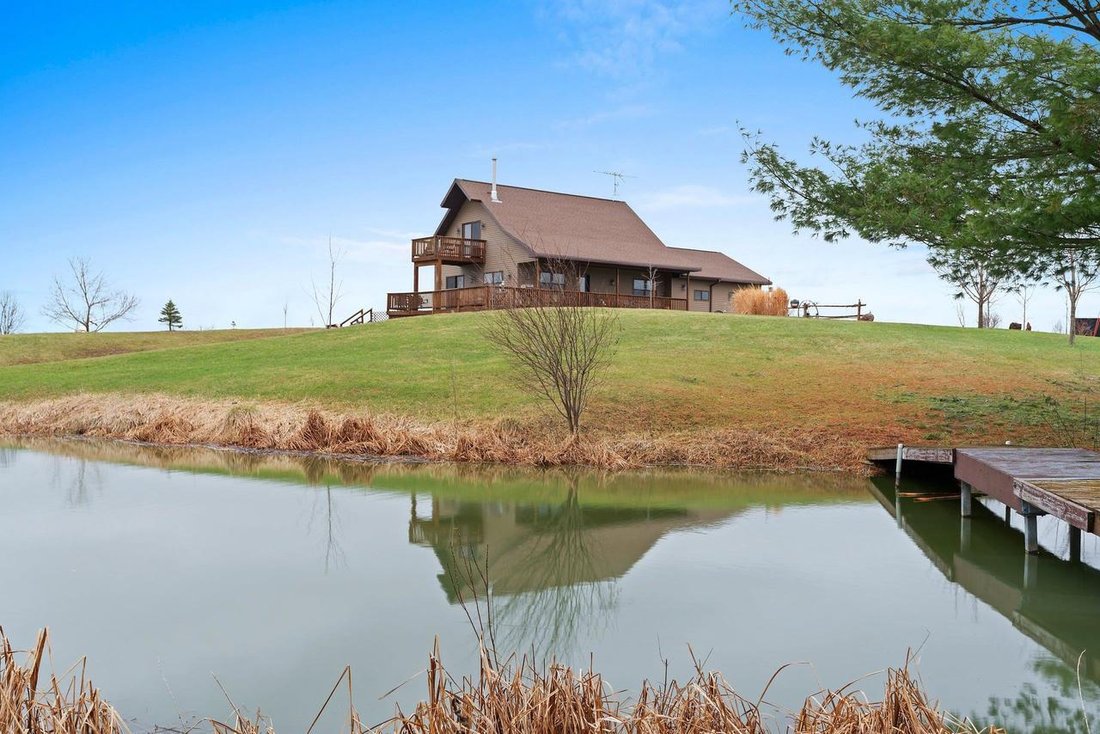 House in Manawa, Wisconsin, United States 1 - 17879199