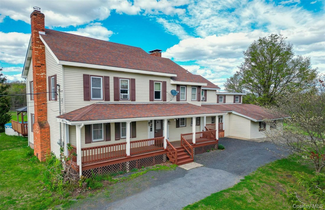House in Middletown, New York, United States 1 - 16842279