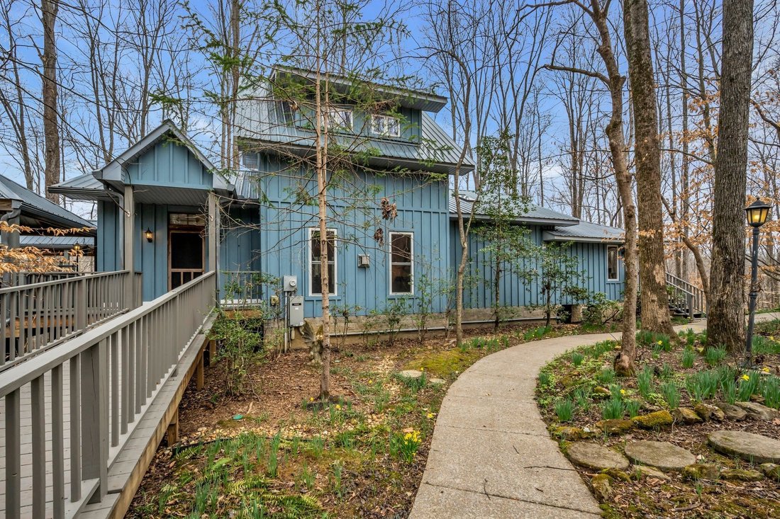 House in Bon Aqua, Tennessee, United States 2 - 17876477