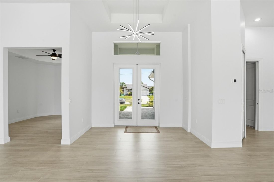 House in Cape Coral, Florida, United States 4 - 17875286