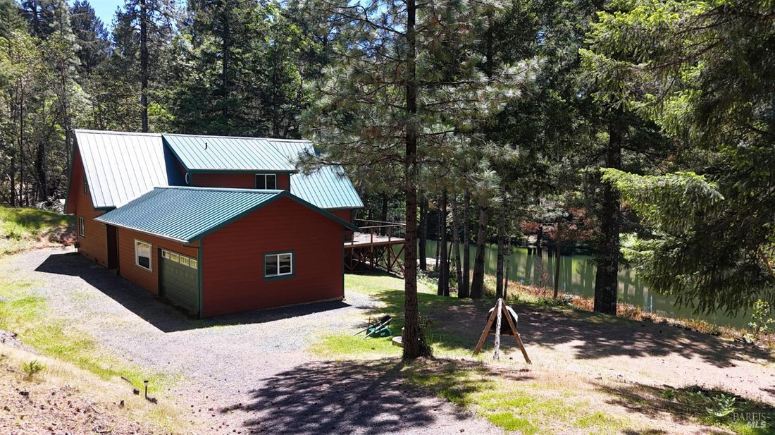 House in Willits, California, United States 1 - 16150431