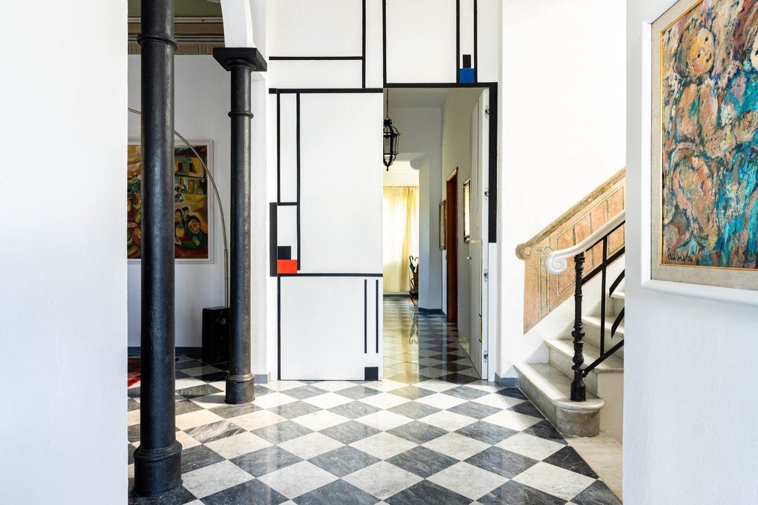 Villa in Viareggio, Tuscany, Italy 2 - 17876007