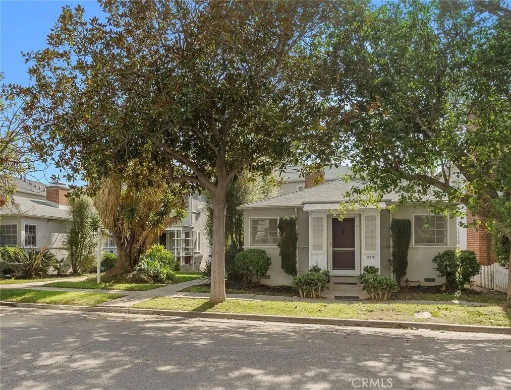 Los Angeles, California, United States 2 - 17872451