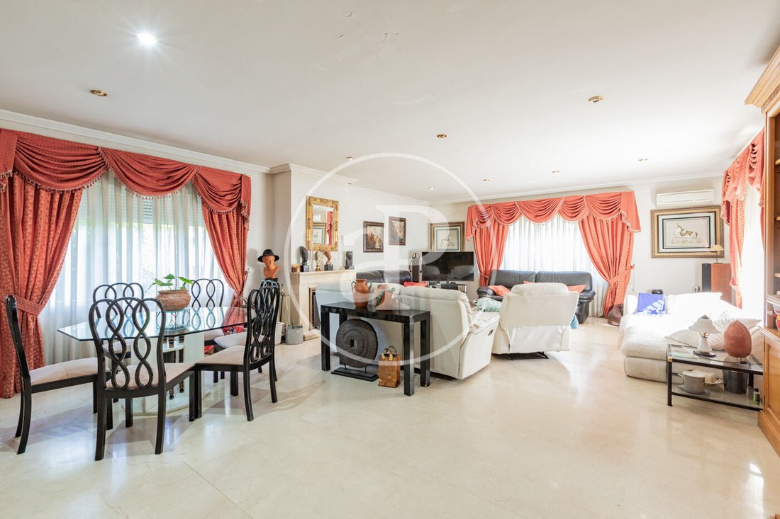 Villa in Las Rozas de Madrid, Comunidad de Madrid, Spain 5 - 17878939