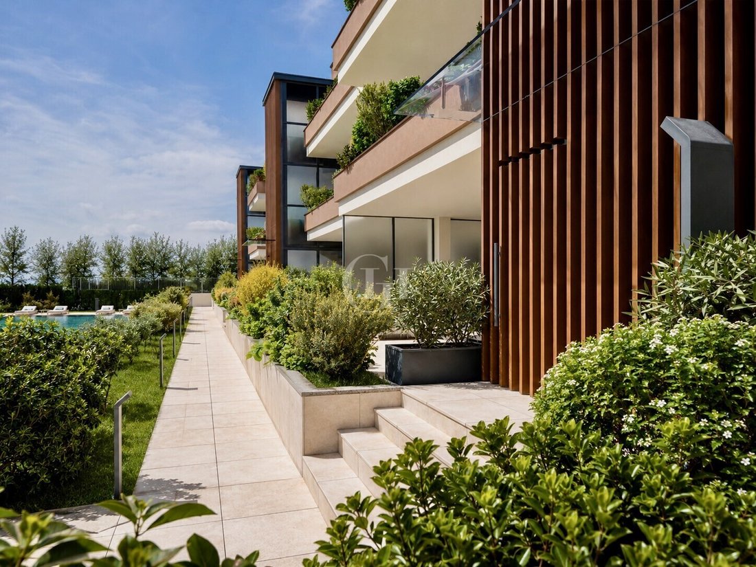 Apartment in Padenghe sul Garda, Lombardy, Italy 4 - 17884044