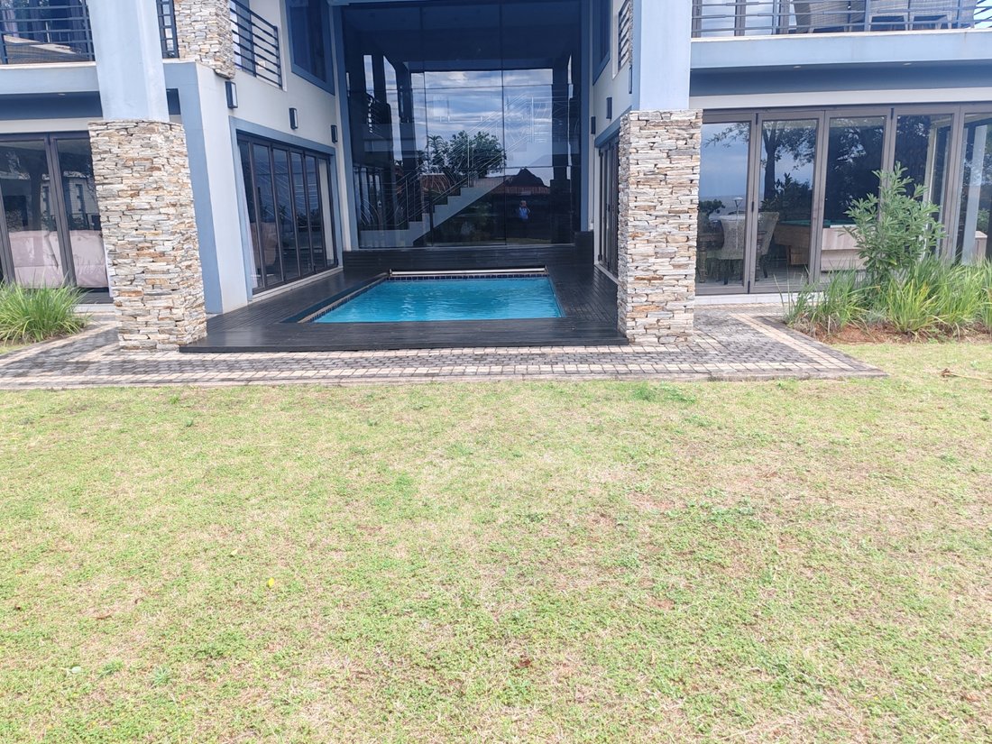 Estate in Izinga Park, KwaZulu-Natal, South Africa 5 - 17876992