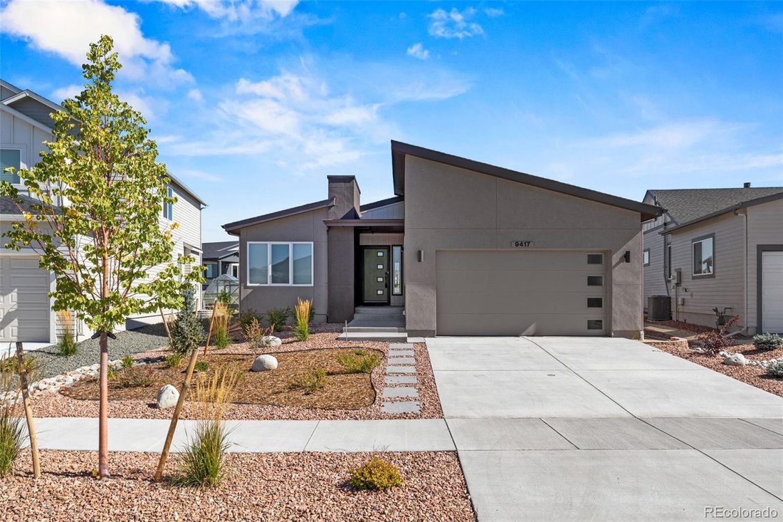 House in Colorado Springs, Colorado, United States 3 - 17877138