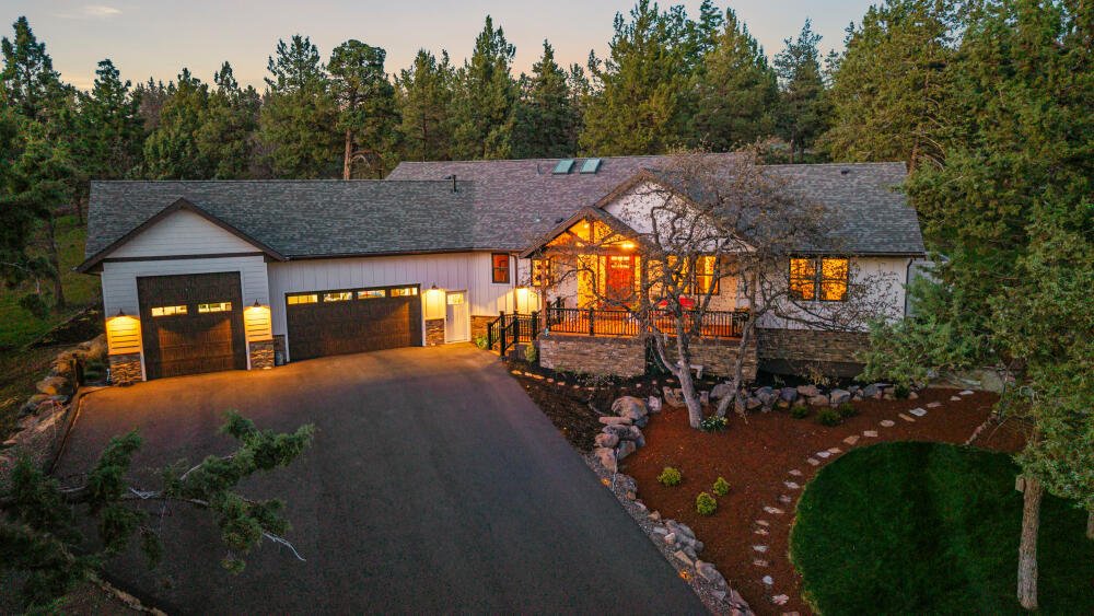 House in Klamath Falls, Oregon, United States 1 - 17876176