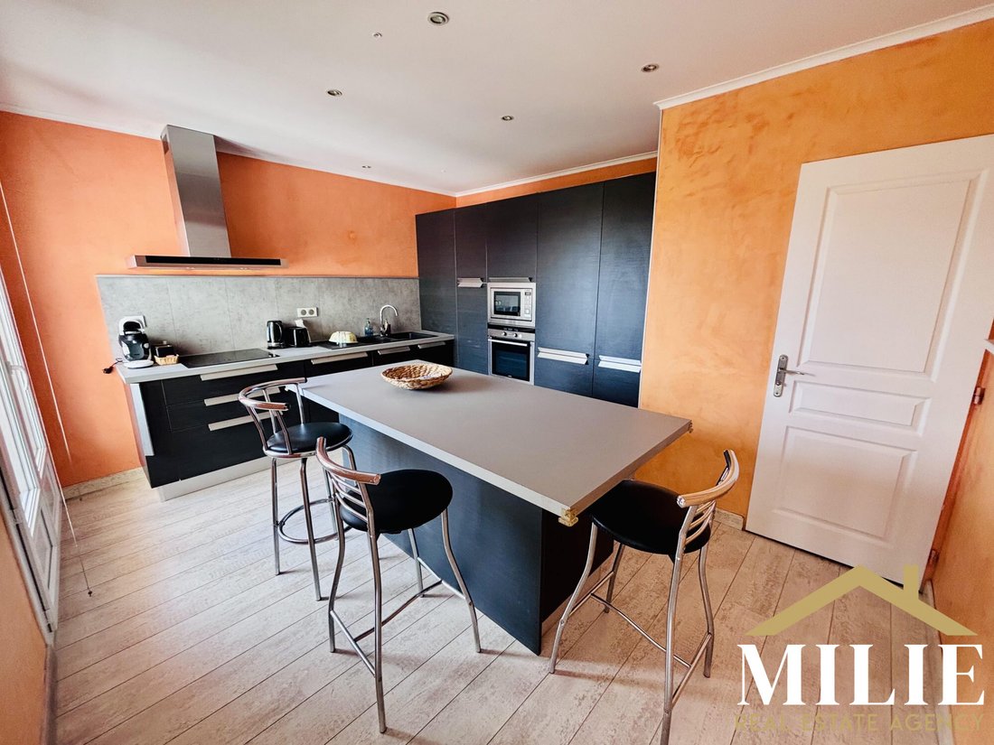 Apartment in Bandol, Provence-Alpes-Côte d'Azur, France 4 - 15704184