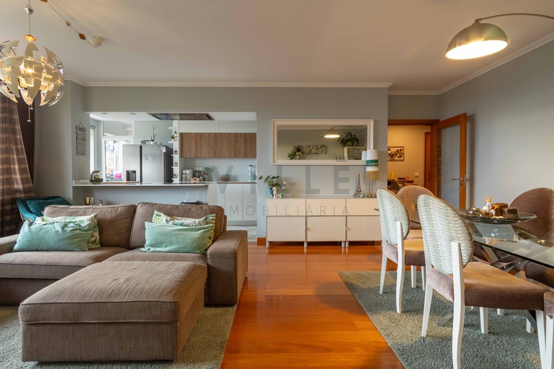 Apartment in Matosinhos e Leca da Palmeira, Porto District, Portugal 2 - 17879768