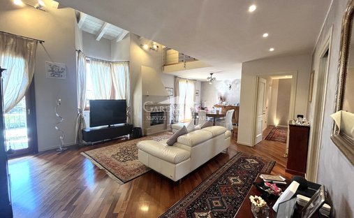 Apartment in Entroterra, Desenzano del Garda, Lombardy 1