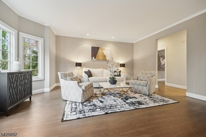 House in Watchung, New Jersey, United States 4 - 17874479
