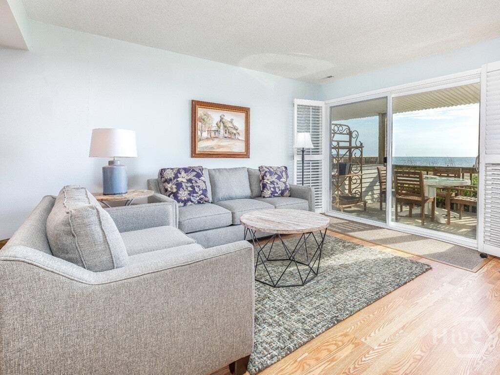 Condo in Tybee Island, Georgia, United States 5 - 17303543